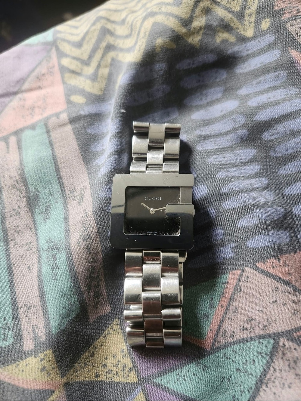 Gucci Silver Stainless Steel Bracelet Watch with Black G-Shaped Dial